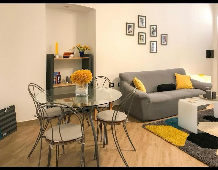 Casa Anacleto * Iglesias